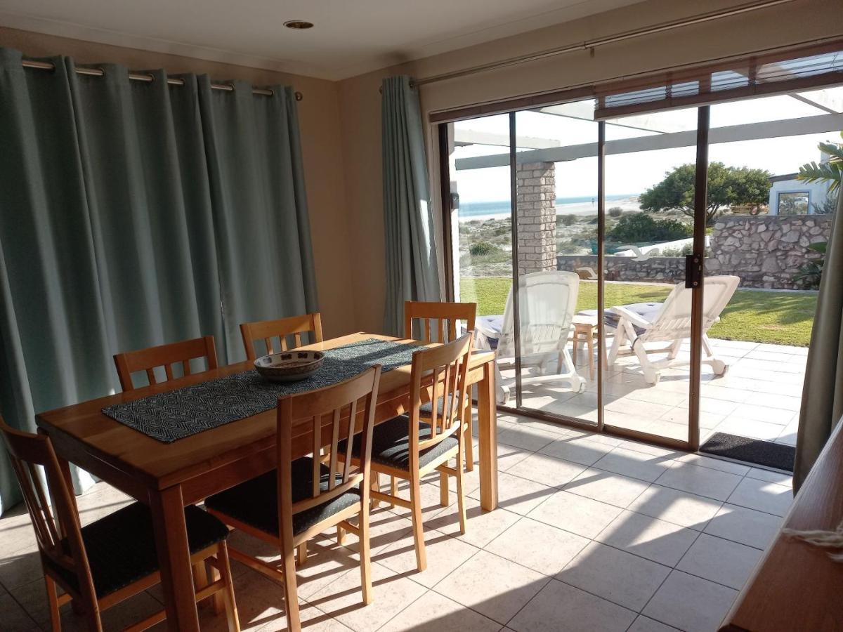 Water'S Edge Apartment Langebaan Exterior photo